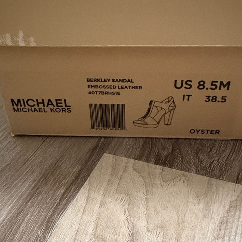 Michael Kors Nude Textured Zip-Front Block Heel Sandals - Picture 5 of 6